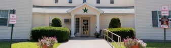49 Grove St in Windsor, NY - Building Photo