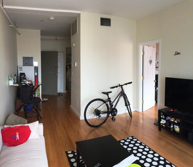 471 Commonwealth Ave, Unit 706