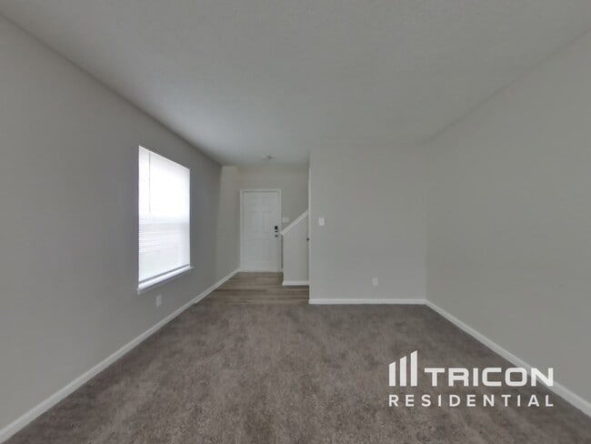 522 Harmony Dr in Greenwood, IN - Building Photo - Building Photo