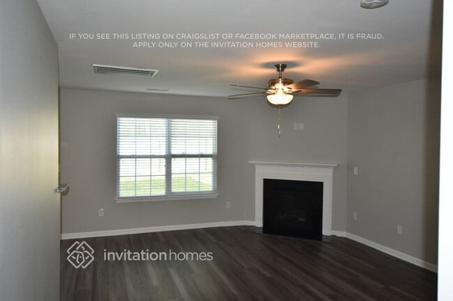 1920 Northrop Dr in Whitsett, NC - Foto de edificio - Building Photo