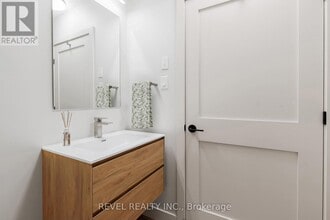 4390 Hillview Dr in Lincoln, ON - Building Photo - Building Photo