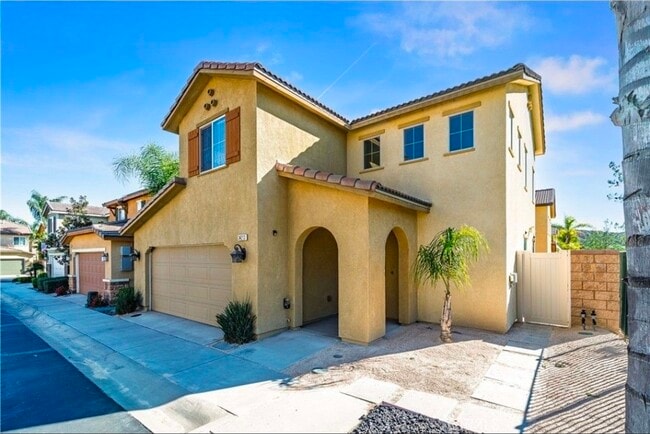 34213 Parkside Dr in Lake Elsinore, CA - Building Photo - Building Photo