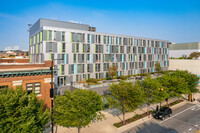 Town Hall Apartments in Chicago, IL - Building Photo - Primary Photo