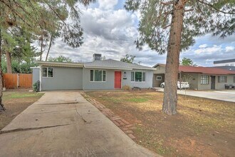 4441 E Roma Ave in Phoenix, AZ - Building Photo - Building Photo