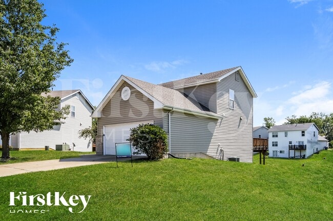 1250 Flintshire Ln in Lake St. Louis, MO - Building Photo - Building Photo