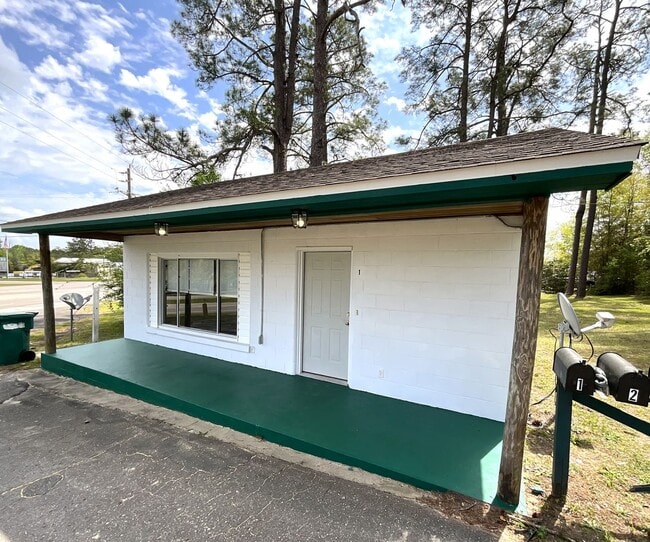 property at 101 Hill Lp