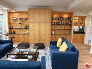 11500 San Vicente Blvd in Los Angeles, CA - Building Photo - Building Photo
