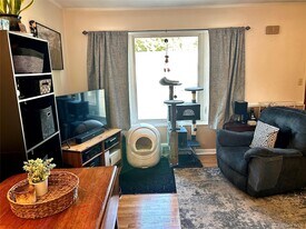 102 Overocker Rd in Arlington, NY - Building Photo