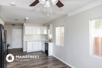 346 Arnold St in Las Vegas, NV - Building Photo - Building Photo