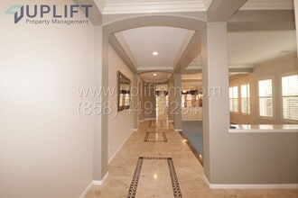 11335 Luxembourg Way in San Diego, CA - Building Photo - Building Photo