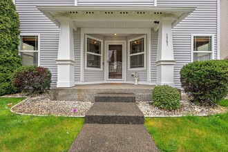 1361 Burnside Pl in Dupont, WA - Building Photo - Building Photo