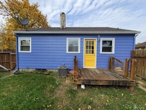 1323 Sunset Dr in Lafayette, IN - Building Photo - Building Photo