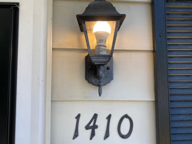 1410 Forest Ave in Richmond, VA - Building Photo - Building Photo