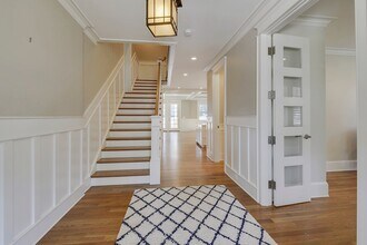8703 Bradmoor Dr in Bethesda, MD - Building Photo - Building Photo
