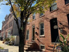 1212 Cooksie St in Baltimore, MD - Building Photo