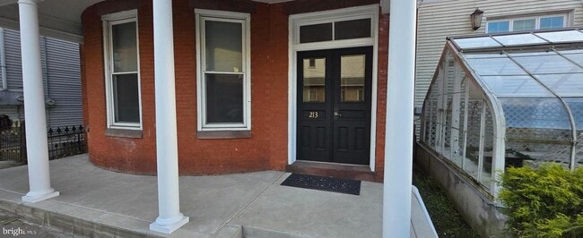 property at 213 W Market St