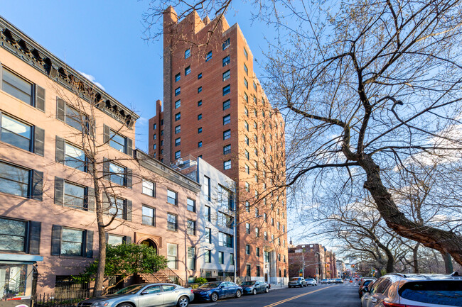 Christodora House in New York, NY - Foto de edificio - Building Photo