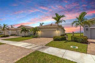 26017 SW Viterbo Wy in Port St. Lucie, FL - Building Photo
