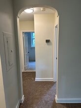 500 E Lancaster Ave, Unit Saint Davids Park 1BR in Wayne, PA - Building Photo - Building Photo