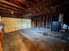 1439 W Evans Ave in Visalia, CA - Building Photo - Building Photo
