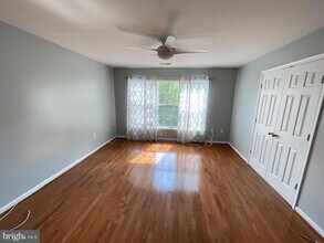 11222 Bel Aire Ct in Waldorf, MD - Foto de edificio - Building Photo