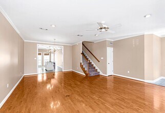 9007 Highland Rd in Baton Rouge, LA - Building Photo - Building Photo