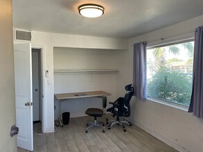 902 E Prince Rd, Unit 0 in Tucson, AZ - Building Photo - Building Photo