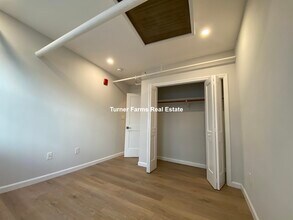 5 Peterborough St, Unit 19-B in Boston, MA - Building Photo - Building Photo