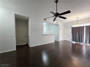 700 Carnegie St, Unit 311 in Henderson, NV - Building Photo - Building Photo