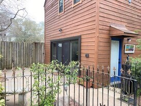 218 81st St in Virginia Beach, VA - Building Photo