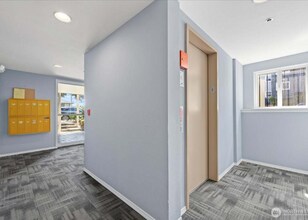 2448 NW 59th St in Seattle, WA - Building Photo - Building Photo