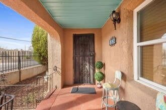 1508 Edith Blvd NE in Albuquerque, NM - Building Photo - Building Photo