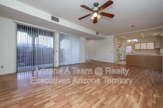2927 N Cardell Cir in Tucson, AZ - Building Photo - Building Photo