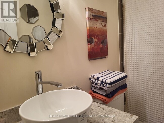 2757 William Jackson Dr in Pickering, ON - Building Photo - Building Photo