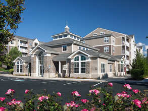 Smiths Landing Apartments in Blacksburg, VA - Foto de edificio - Building Photo