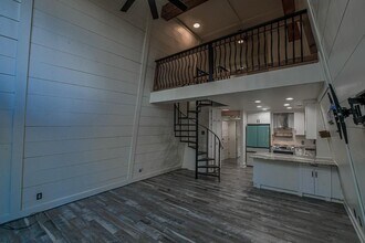 3200 Rim Cove Dr in Cumming, GA - Foto de edificio - Building Photo