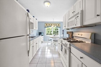 822 Thayer St in Abington, MA - Building Photo - Building Photo