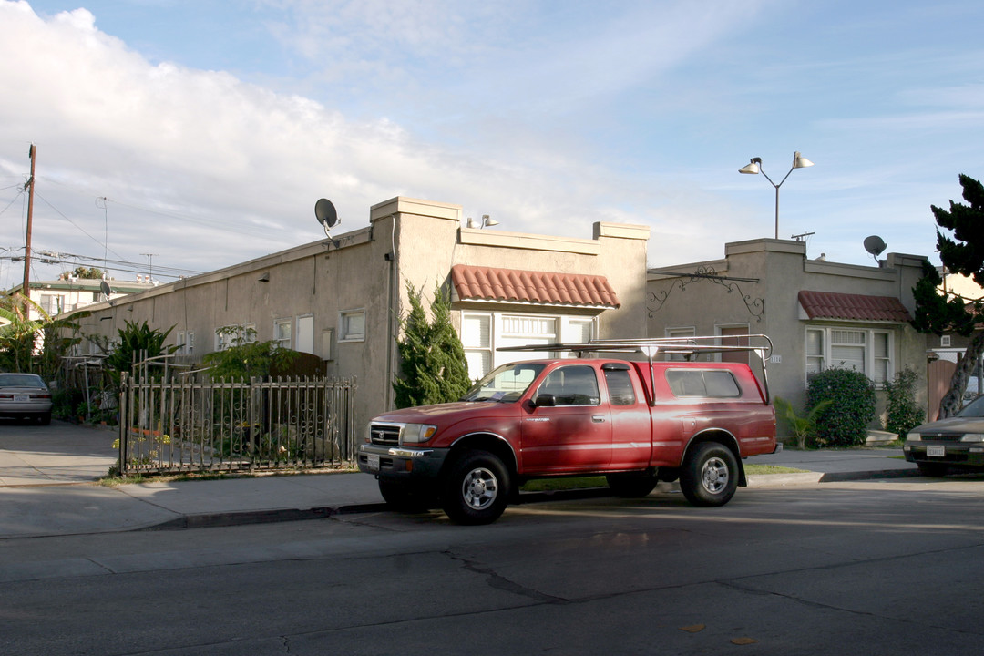 1114 Junipero Ave in Long Beach, CA - Building Photo