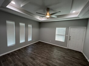 304 Rafael Dr in San Juan, TX - Building Photo - Building Photo