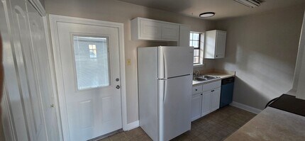 100 Winchester Dr in Lafayette, LA - Foto de edificio - Building Photo