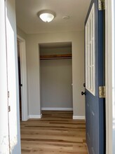 12841 Schleweis Rd, Unit 1 Bedroom Luxury Apt in Manchester, MI - Building Photo - Building Photo