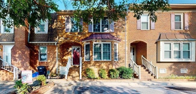 property at 742 Lord Dunmore Dr
