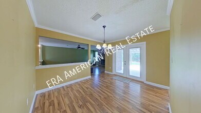 501 Brian Cir in Mary Esther, FL - Building Photo - Building Photo