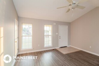 10696 Pecan View Dr in Olive Branch, MS - Building Photo - Building Photo