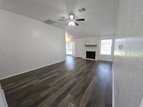 2513 Knoxville Dr in League City, TX - Building Photo - Building Photo