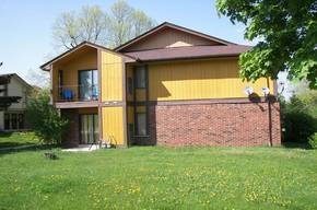 8500-8514 N Servite Dr in Milwaukee, WI - Building Photo
