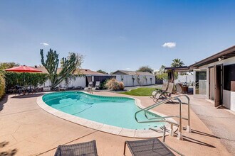 8407 E Angus Dr in Scottsdale, AZ - Building Photo - Building Photo