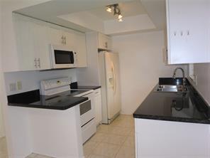 1643 Wiley St in Hollywood, FL - Building Photo