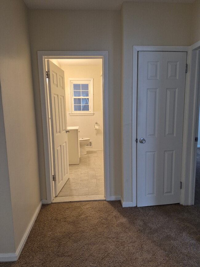 2820 Illinois Ave in Halethorpe, MD - Building Photo - Building Photo