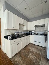 72 Kneeland St-Unit -501 in Boston, MA - Building Photo - Building Photo